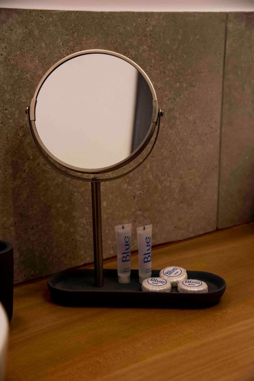 Bespoke Roma Suites ภายนอก รูปภาพ