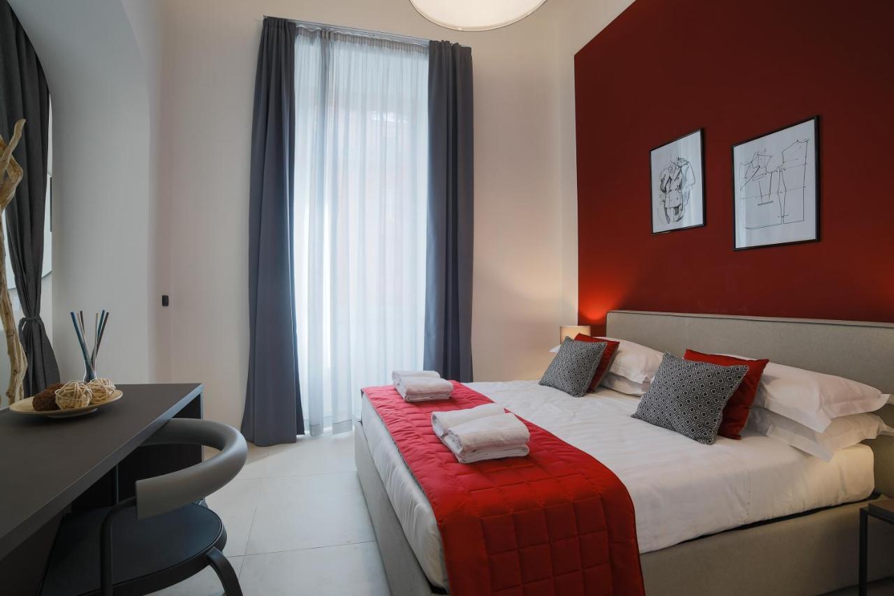 Bespoke Roma Suites ภายนอก รูปภาพ