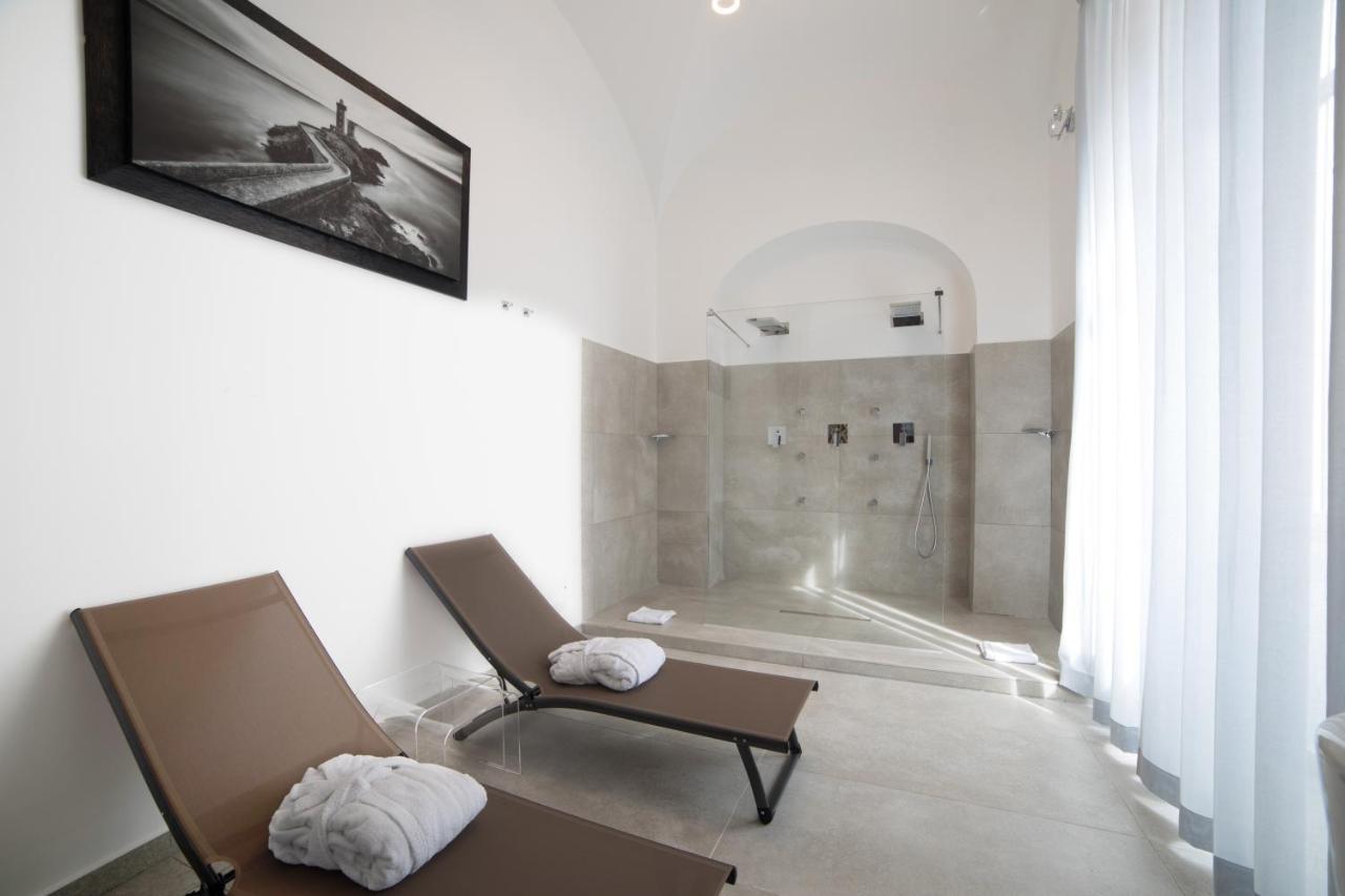 Bespoke Roma Suites ภายนอก รูปภาพ