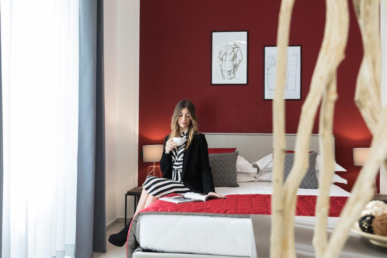 Bespoke Roma Suites ภายนอก รูปภาพ